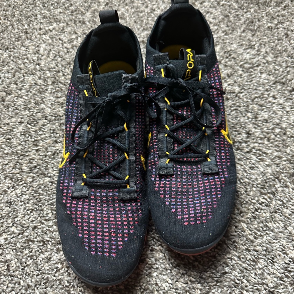 Men’s Nike Vapor Max 2021 FK Black Photo Blue Crimson University Gold Size 11.5 - Picture 2 of 8